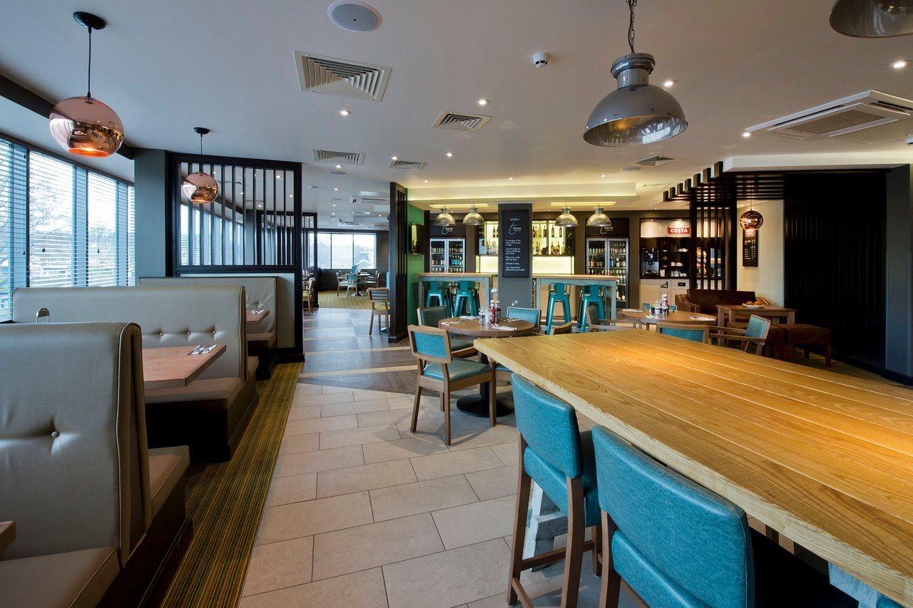 Premier Inn Leeds Headingley Exterior foto