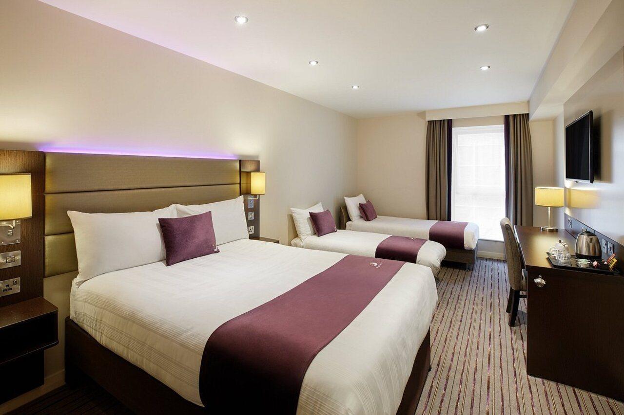 Premier Inn Leeds Headingley Exterior foto